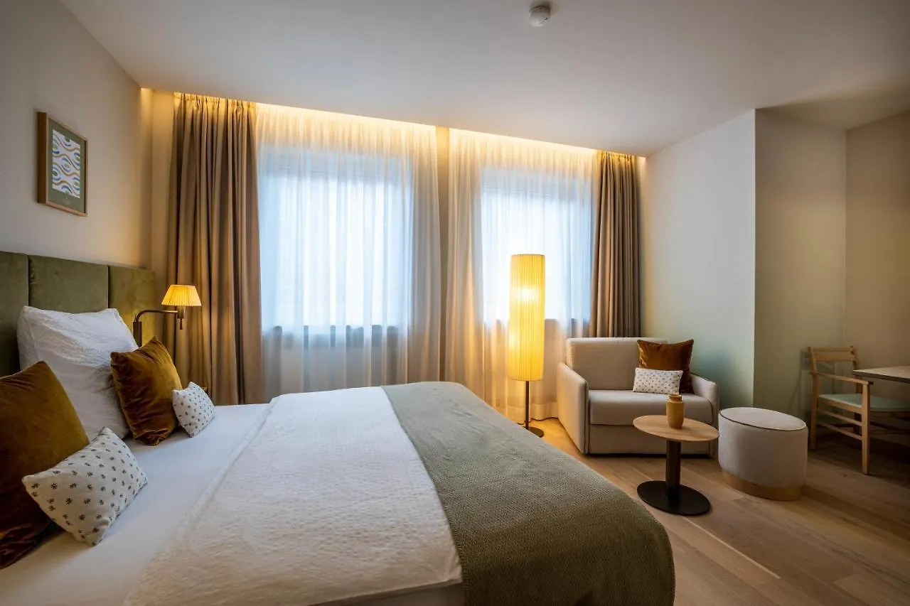 **** Aparthotel Onebavariahomes Munich Germany